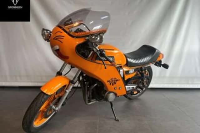 Suzuki GSX 750 (1981) thumbnail 4