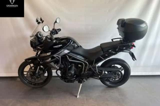 Triumph Tiger 800 XR (2015) thumbnail 4
