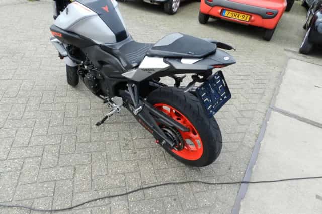 Yamaha MT-03 (2019) thumbnail 6