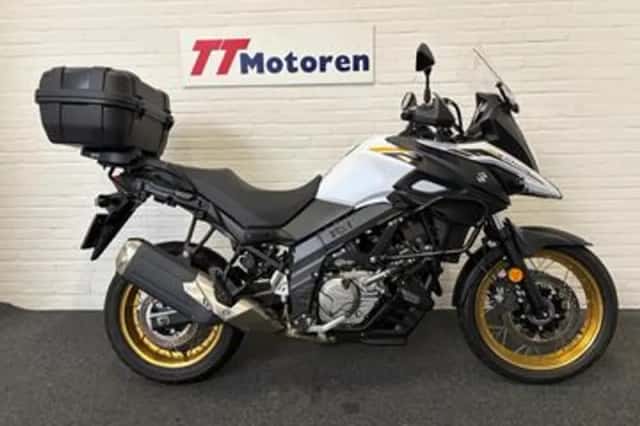 Suzuki V-Strom (2018) thumbnail 1