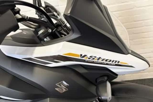 Suzuki V-Strom (2018) thumbnail 4