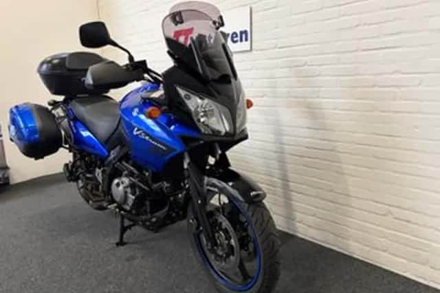Suzuki V-Strom (2008) thumbnail 3