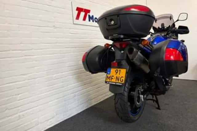 Suzuki V-Strom (2008) thumbnail 5