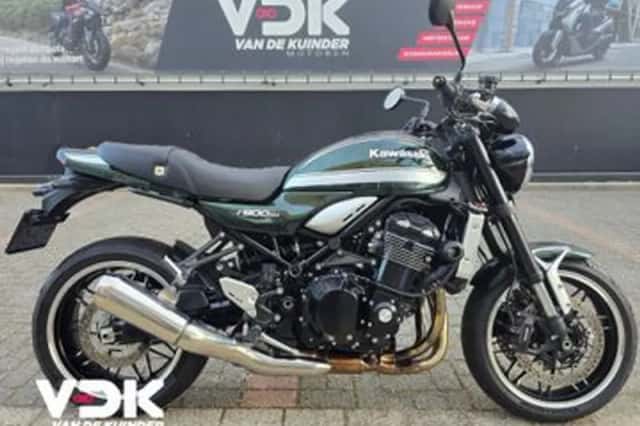 Kawasaki Z900RS (2022) thumbnail 1