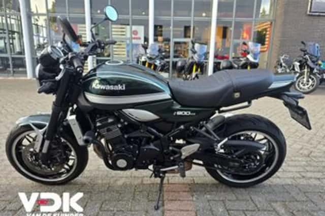 Kawasaki Z900RS (2022) thumbnail 3
