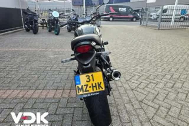 Kawasaki Z900RS (2022) thumbnail 5