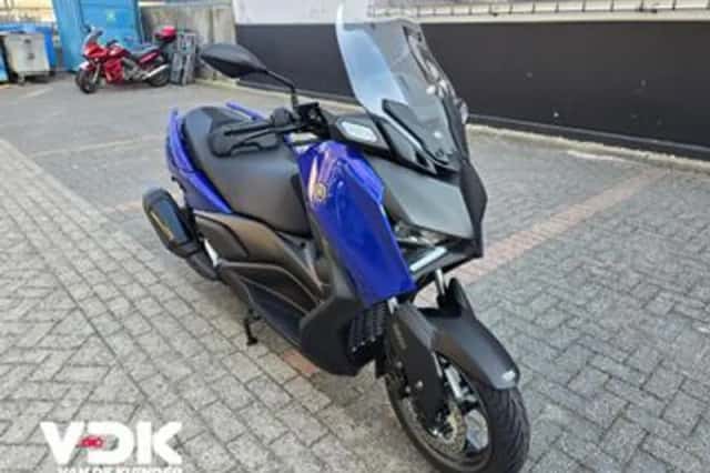 Yamaha X-MAX 300 (2026) thumbnail 2