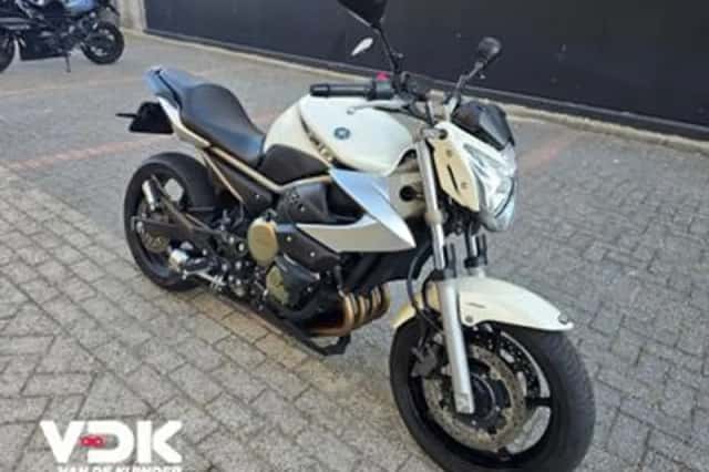 Yamaha XJ6 (2009) thumbnail 2