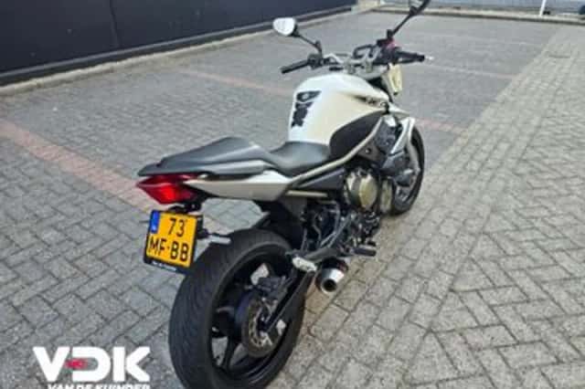 Yamaha XJ6 (2009) thumbnail 4