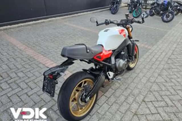 Yamaha XSR900 (2026) thumbnail 4