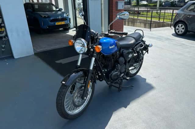 Benelli Imperiale 400 (2024) thumbnail 1