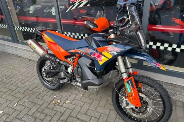 KTM 890 Adventure (2026) thumbnail 2