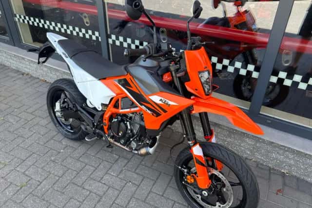 KTM 125 (2026) thumbnail 2