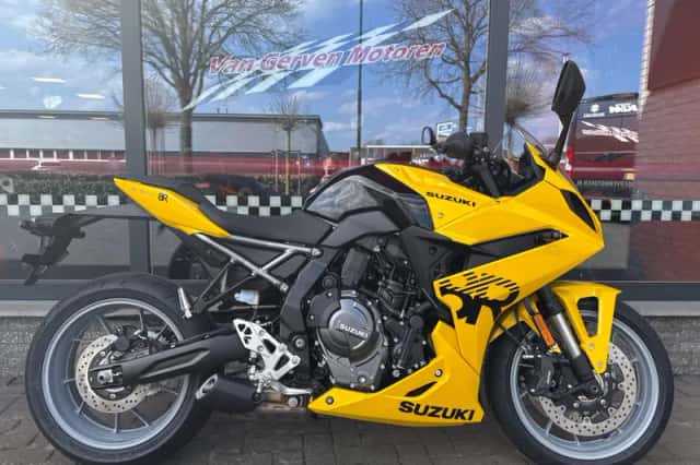 Suzuki GSX-8R (2026) thumbnail 1
