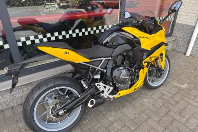 Suzuki GSX-8R (2026) thumbnail 3