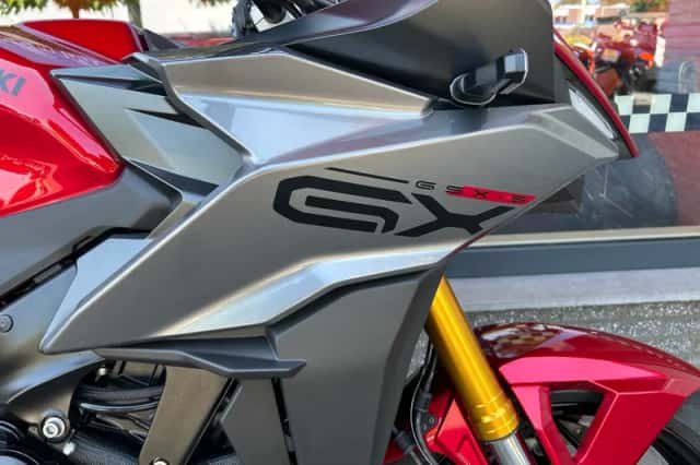 Suzuki Gsx S 1000 GX (2026) thumbnail 6