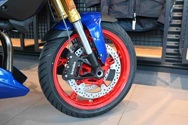 BMW F 900 XR (2026) thumbnail 4