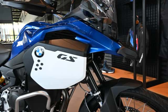 BMW F 900 GS Adventure (2024) thumbnail 5