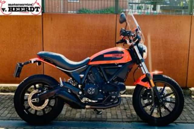 Ducati Scrambler SIXTY 2 (2016) thumbnail 1