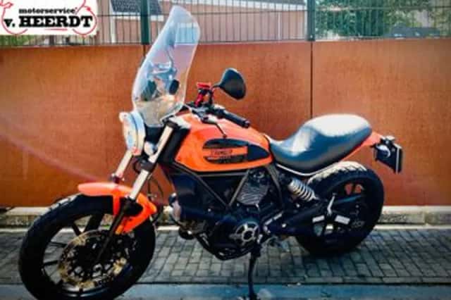 Ducati Scrambler SIXTY 2 (2016) thumbnail 4