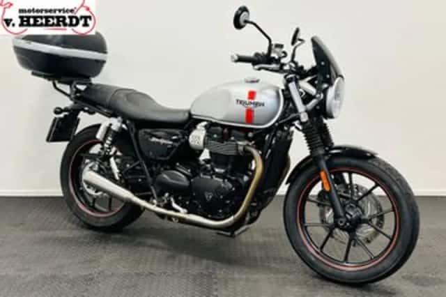 Triumph Street Twin (2016) thumbnail 1