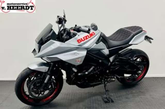 Suzuki GSX-S1000 (2020) thumbnail 4