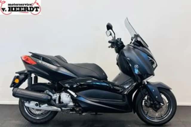 Yamaha X-MAX 125 (2019) thumbnail 3
