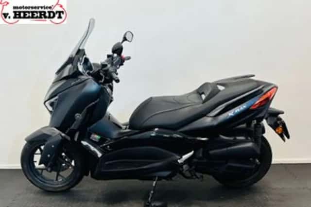 Yamaha X-MAX 125 (2019) thumbnail 4