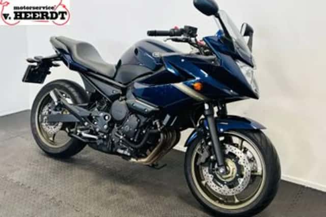 Yamaha XJ6 Diversion F (2010) thumbnail 6