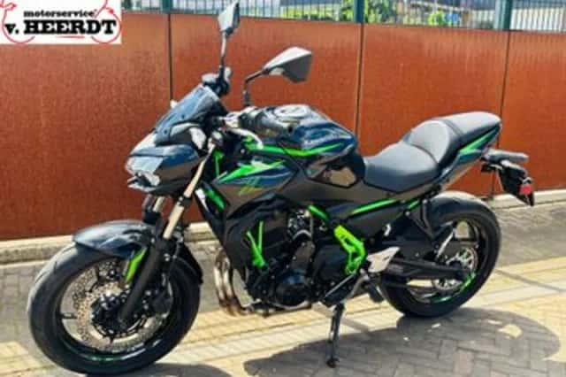 Kawasaki Z650 (2025) thumbnail 5