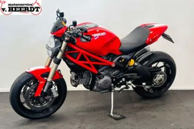 Ducati M 1100 EVO (2011) thumbnail 2