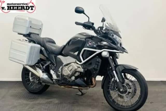 Honda VFR1200 (2014) thumbnail 1