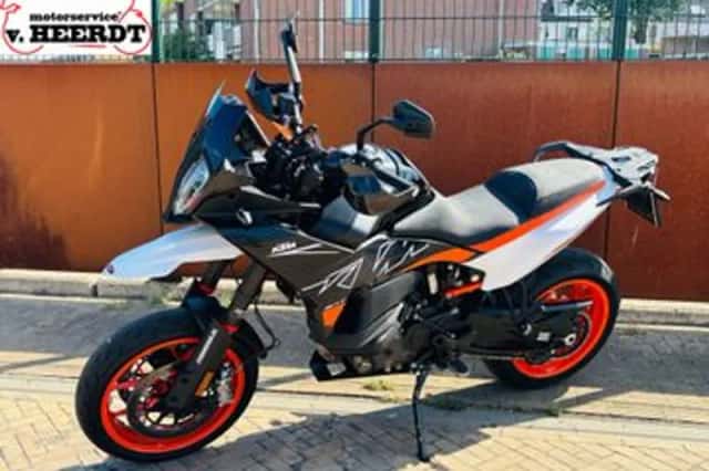 KTM 890 SMT (2023) thumbnail 2