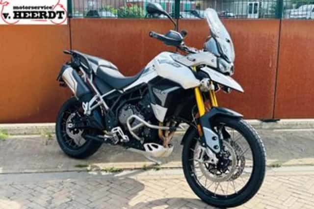 Triumph Tiger 900 Rally PRO (2021) thumbnail 1