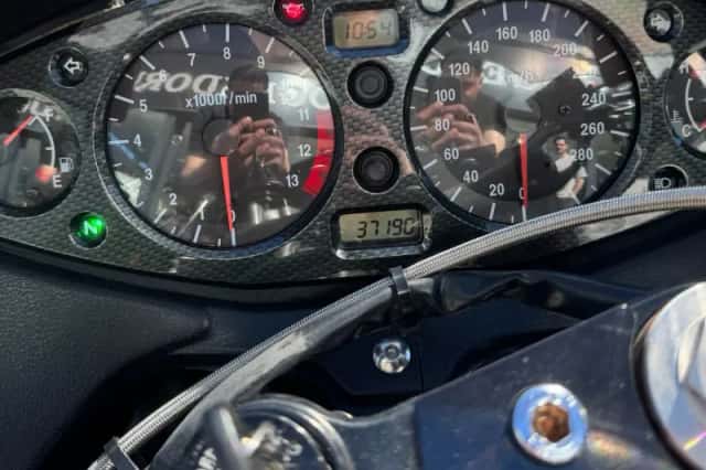 Suzuki Hayabusa (2006) thumbnail 6