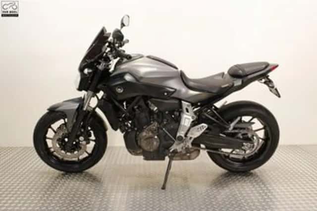 Yamaha MT-07 (2014) thumbnail 4