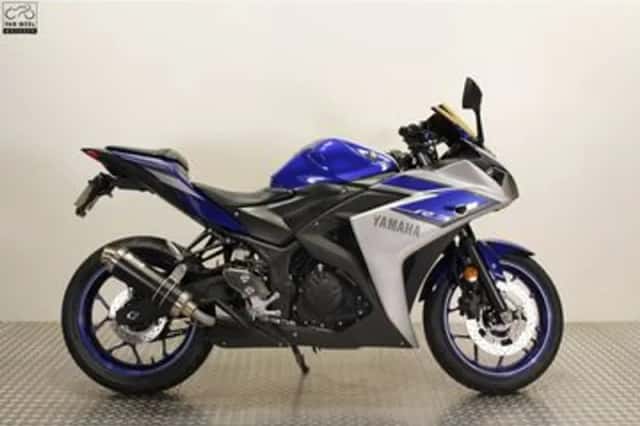 Yamaha R 3 (2016) thumbnail 1