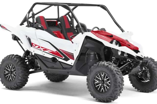 Yamaha YXZ1000R SPORT SHIFT (2026) thumbnail 1