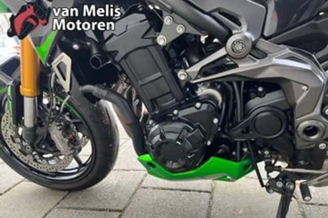 Kawasaki Z 900 se (2023) thumbnail 5