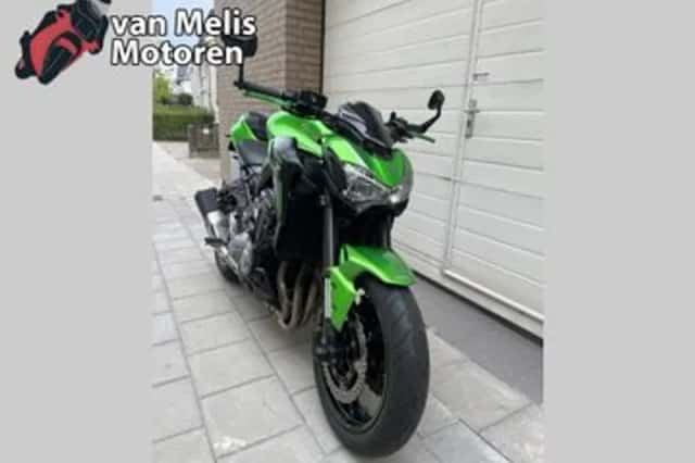 Kawasaki Z900 (2017) thumbnail 4