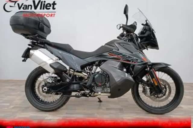 KTM 890 Adventure (2021) thumbnail 6