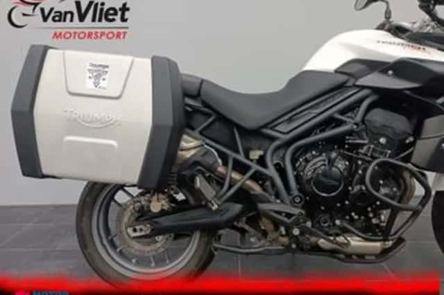 Triumph Tiger 800 (2014) thumbnail 4