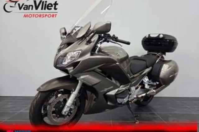 Yamaha FJR1300 (2013) thumbnail 2