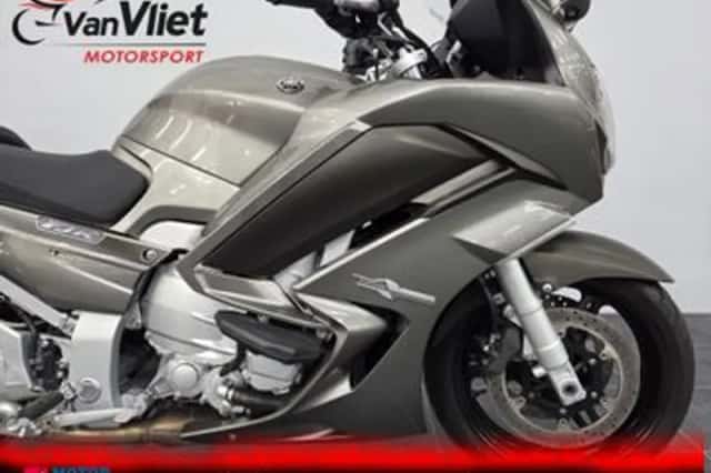 Yamaha FJR1300 (2013) thumbnail 3