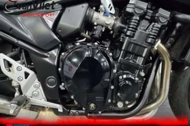 Suzuki GSF 650S Bandit (2011) thumbnail 4