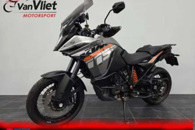 KTM 1190 Adventure (2014) thumbnail 2