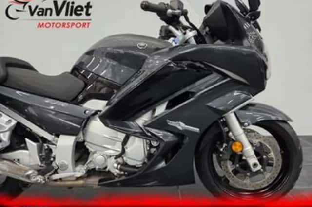 Yamaha FJR1300 (2017) thumbnail 3