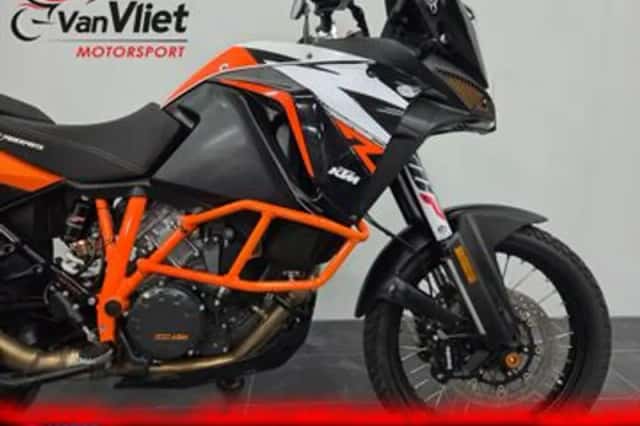 KTM 1290 Super Adventure (2020) thumbnail 3