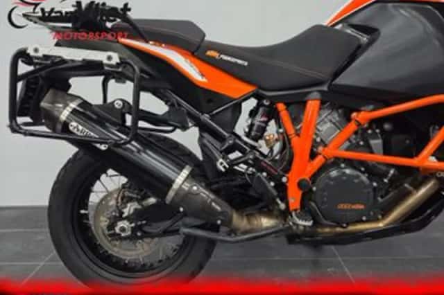 KTM 1290 Super Adventure (2020) thumbnail 4