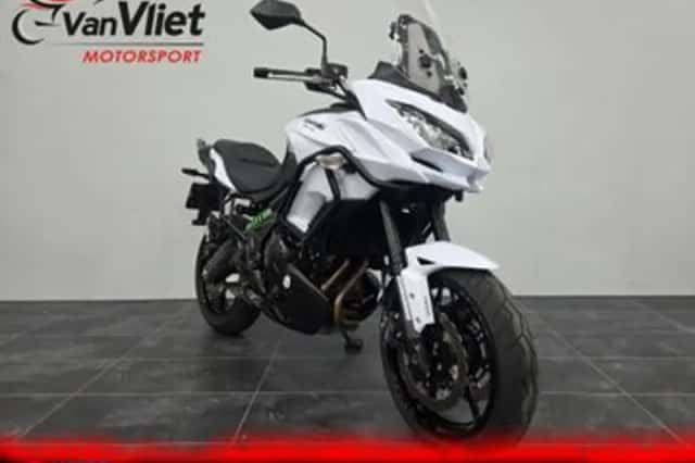 Kawasaki Versys 650 (2015) thumbnail 1